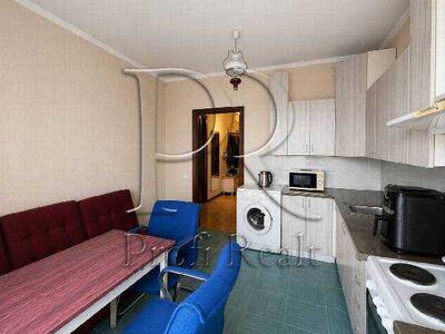 Продам 1-к квартиру Київ, Солом`янський, Волгоградська вул., 9А