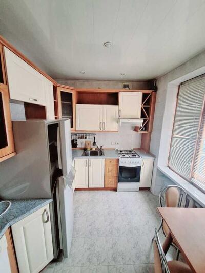 Продам 1-к квартиру Киев, Печерский, Леси Украинки бульв., 30