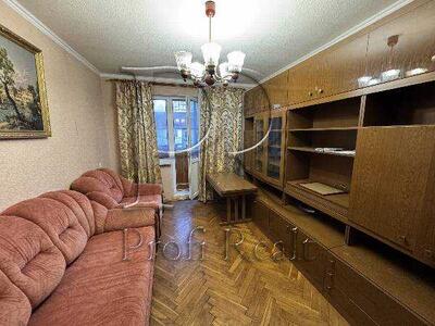 Продам 2-к квартиру Київ, Солом`янський, Миколи Василенка вул., 11