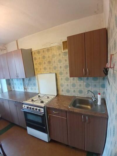 Здам довгостроково кімнату Київ, Дніпровський, Верховної Ради бульв., 19