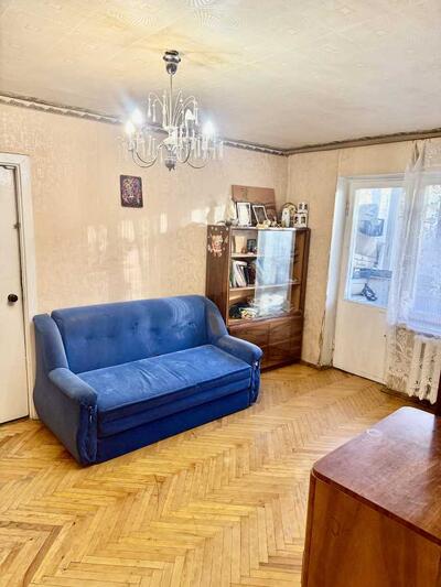 Продам 2-к квартиру Київ, Солом`янський, Відрадний просп., 12