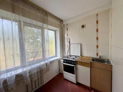 Продам 1-к квартиру Київ, Деснянський, Мілютенка вул., 7а
