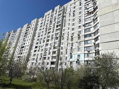Продам 4-к квартиру Київ, Дарницький, Петра Григоренка просп., 1А