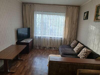 Продається двокімнатна квартира. Дніпровський район, вулиця Гродненська, 3/5