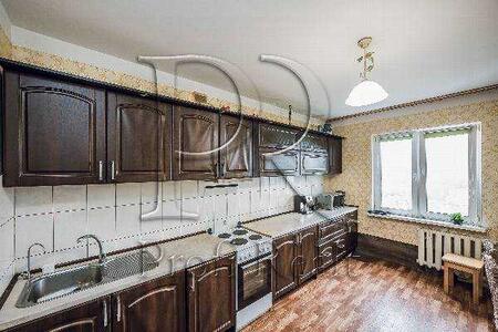 Продам 3-к квартиру Київ, Шевченківський, Бакинська вул., 37Г