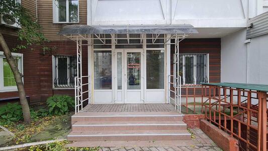 Продам торгову площу Київ, Дарницький, Харківське шосе, 56