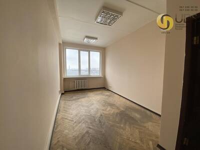 Оренда офісу 17,1 м² вул. Євгенія Сверстюка,23