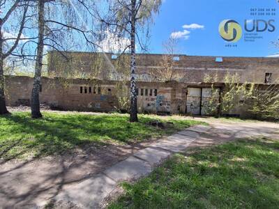 Оренда складу на просп. Берестейський, 81 на 1292,3 м², без комісії