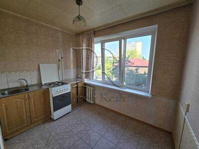Продам 3-к квартиру Київ, Дніпровський, Анатолія Солов’яненка вул., 16