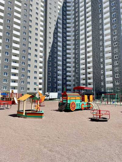 Продам 1-к квартиру Киев, Деснянский, Мелиоративная ул., 18а