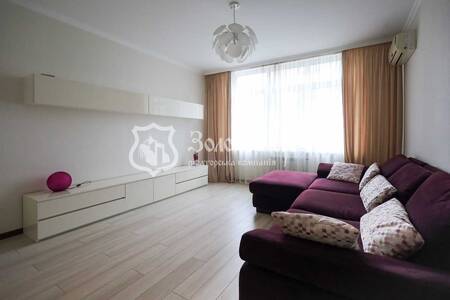 Продам 3-к квартиру Київ, Шевченківський, Сікорського вул., 3д