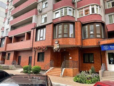 Продаж, Київ, Оболонь , Петра Калнишеського , 270м2