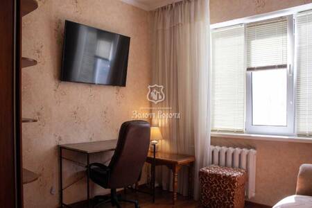 Продам 2-к квартиру Київ, Дніпровський, Алма-Атинська вул., 39д