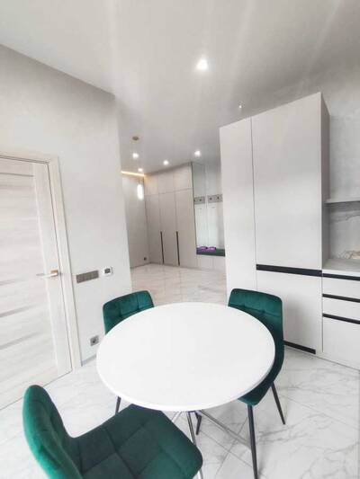 Продам 1-к квартиру Київ, Оболонський, Редьчинська вул., 8