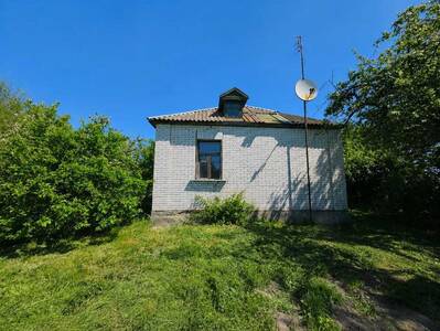 Продам 3-к квартиру Фастівський, Путрівка, Леніна