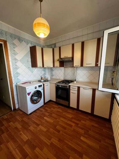 Продам 2-к квартиру Киев, Оболонский, Озерная ул., 31/50