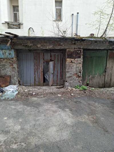 Продам раздельный гараж Киев, Шевченковский, Тарасовская ул., 3а