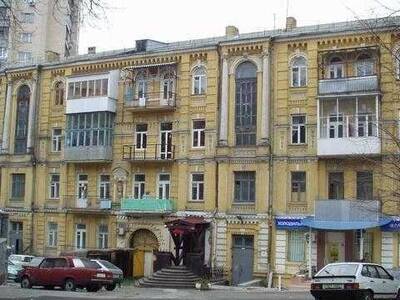 Сдам долгосрочно торговая площадь Киев, Голосеевский, Саксаганского ул., 67