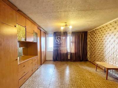 Продам 4-к квартиру Київ, Дніпровський, Азербайджанська вул., 16/2