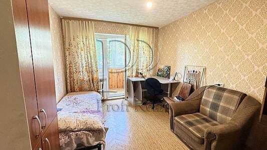 Продам 1-к квартиру Київ, Святошинський, Петра Курінного вул., 3