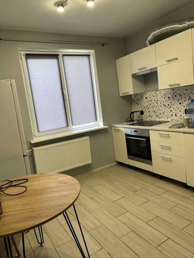 Продам 3-к квартиру Броварський, Бровари, Симона Петлюри, 25