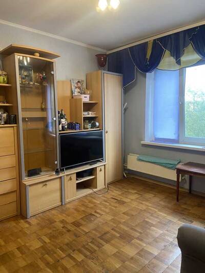 Продам 3-к квартиру Київ, Оболонський, Полярна вул., 6а