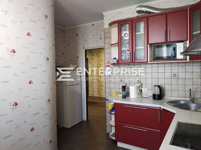 Продаж 2к квартира, Урлівська, метро Позняки, Дніпровська набережна