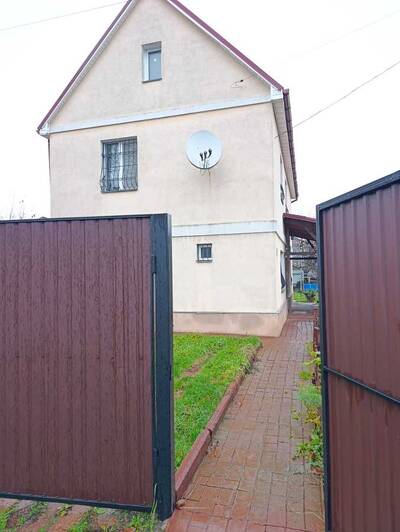 Продам 4-к будинок Київ, Дарницький, 3-я Озерна вул., 37