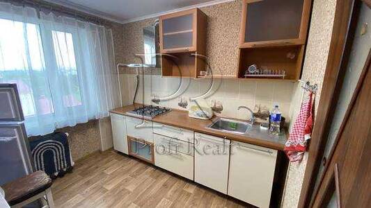 Продам 1-к квартиру Київ, Дніпровський, Алматинська вулиця, 109А