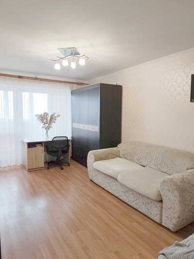 Продам 1-к квартиру Київ, Солом`янський, Валерія Лобановського просп., 39а