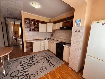 Здається 2-х кімнатна квартира, бульв. Вацлава Гавела 38Г, Соломянський р-н.