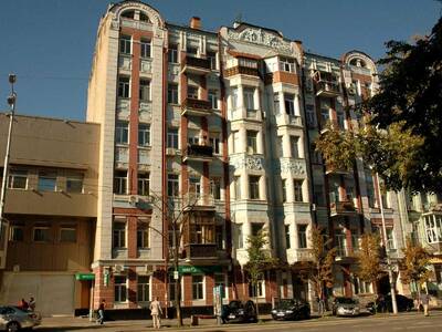 Продам 1-к квартиру Київ, Печерський, Саксаганського вул., 12а