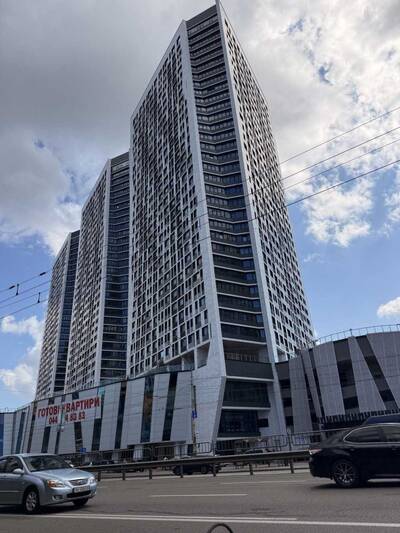 Продам 3-к квартиру Київ, Шевченківський, Берестейський просп., 11