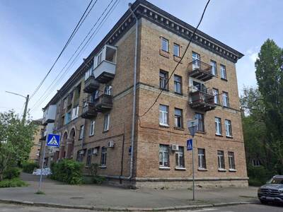 Продам кімнату Київ, Шевченківський, Кирпоноса вул., 10
