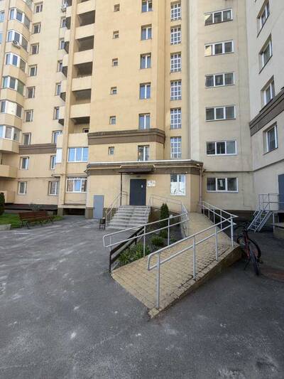 Продам 1-к квартиру Бориспільський, Бориспіль, Віктора Йови, 1