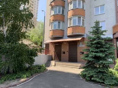 Продам офисное помещение Киев, Голосеевский, Феодосийский пер., 14