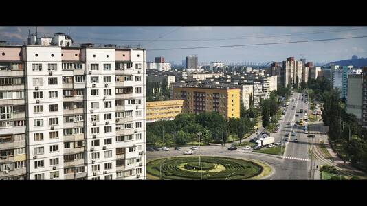 Без комісії для покупця продається видова 3к квартира поруч з метро "Оболонь" , Оболонська площа,3.