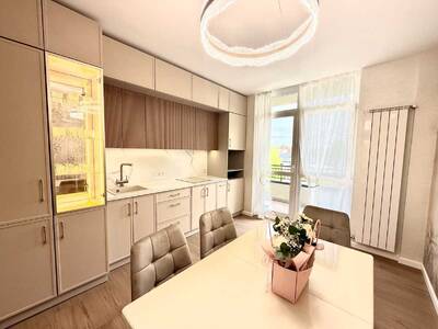 Продам 2-к квартиру Броварський, Бровари, Чорновола, 17