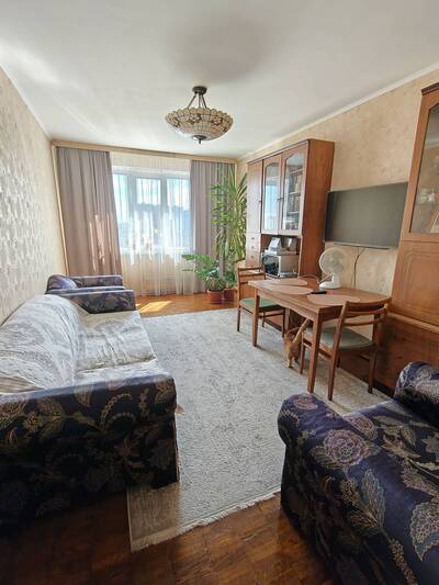 метро Почайна, Лівобережна, Дарниця 10-15хв. Перший продаж