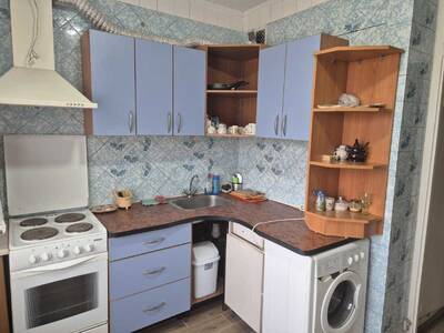 Продам 2-к квартиру Київ, Деснянський, Володимира Маяковського вул., 23
