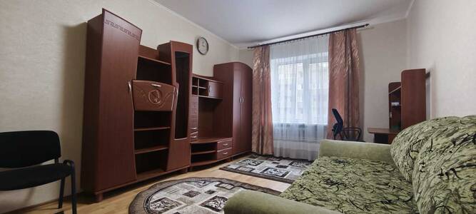 Здам довгостроково 1-к квартиру Київ, Святошинський, Олевська вул., 7