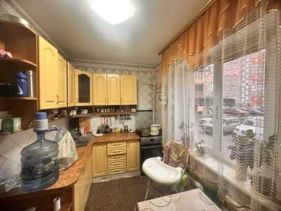 Продам 3-к квартиру Бориспольский, Борисполь, Шевченко, 6