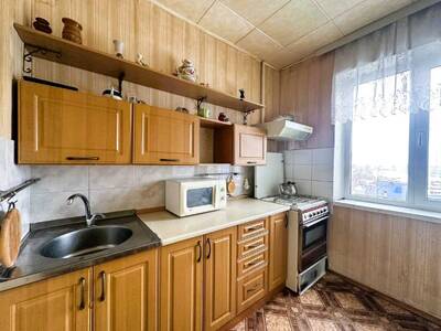 Продам 3-к квартиру Київ, Дарницький, Здолбунівська вул., 7а