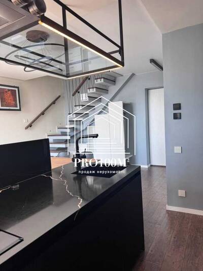 Продам 3-к квартиру Бучанський, Білогородка, михайла величка, 4а