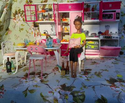 Набір кухня-столова барбі ігровий +інвентар та продукти
