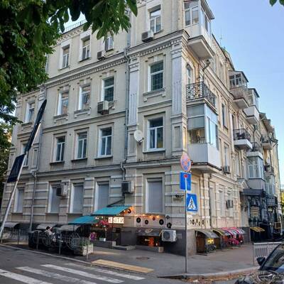 Продам 2-к квартиру Київ, Печерський, Івана Мазепи вул., 16-18/29