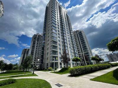 Продам 4-к квартиру Київ, Печерський, Андрія Верхогляда вул., 17Б