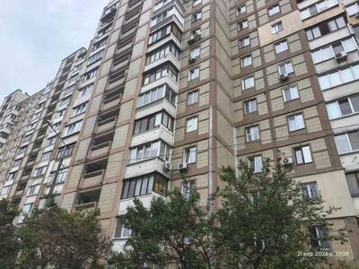 Продам 3-к квартиру Київ, Деснянський, Оноре де Бальзака вул., 61