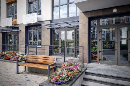 Продам об’єкт сфери послуг Київ, Подільський, Тираспольська вул., 52