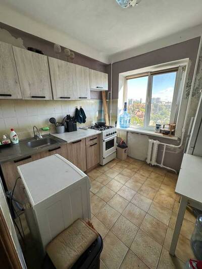Продам 3-к квартиру Киев, Шевченковский, Марка Безручко ул., 23а